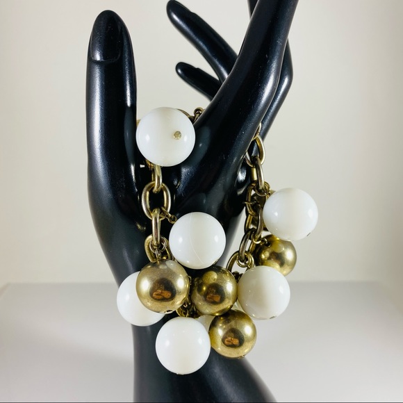 Awesome vintage bubble gum-ball gold and white cha cha bracelet - Picture 6 of 6